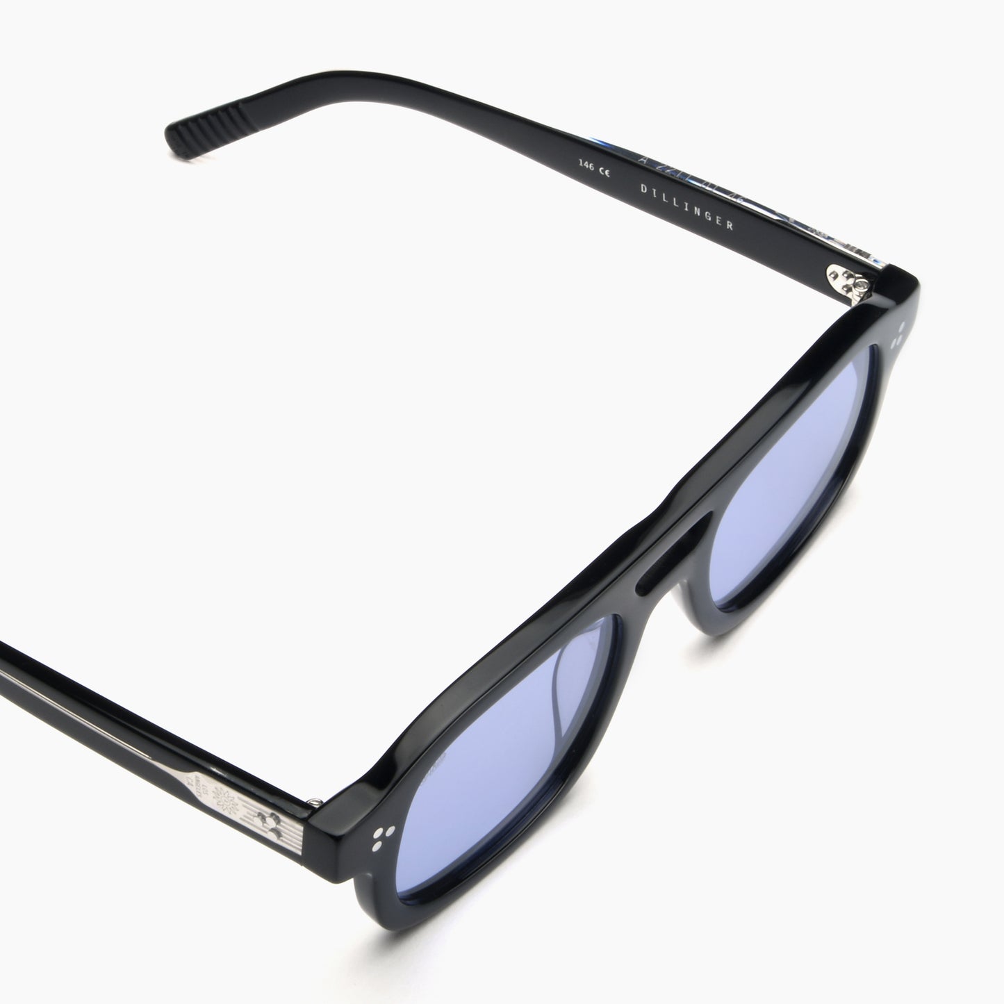 Akila - DILLINGER Sun