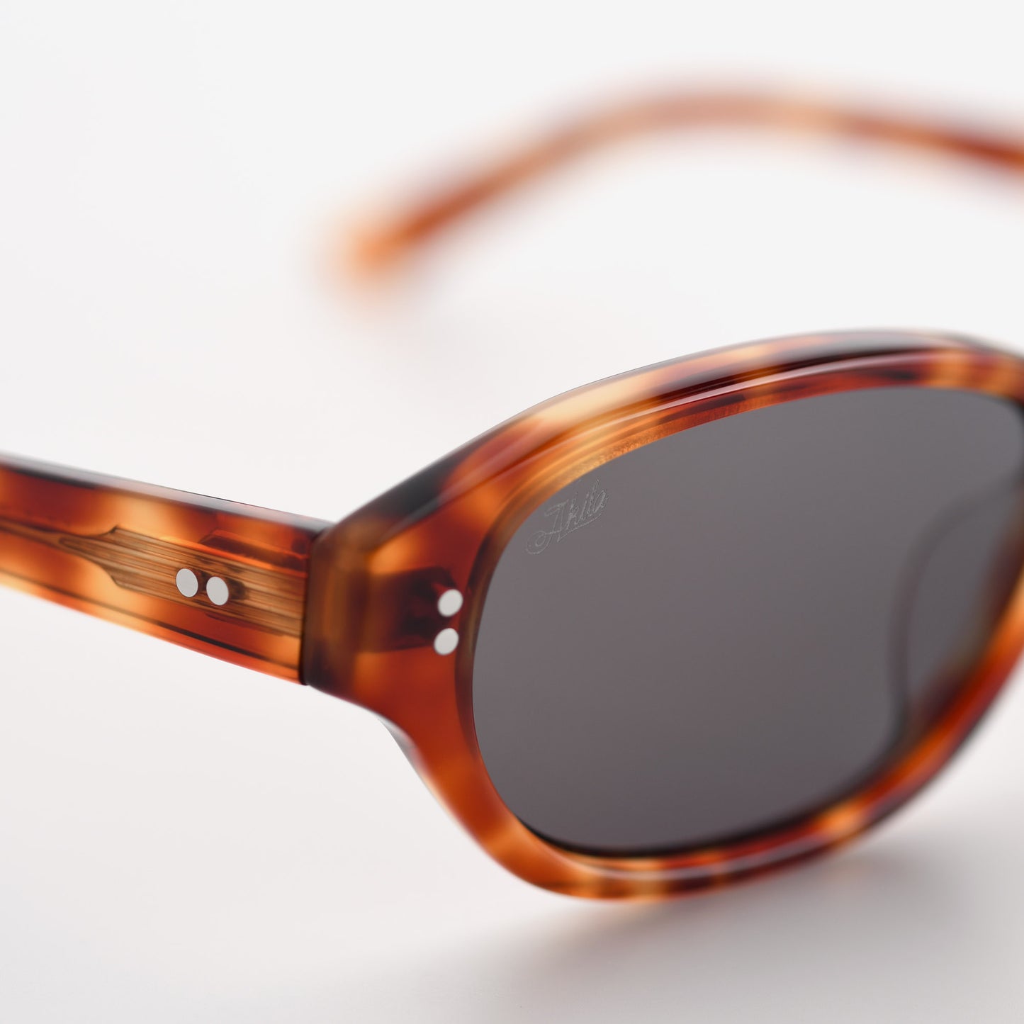Akila - REY Sun
